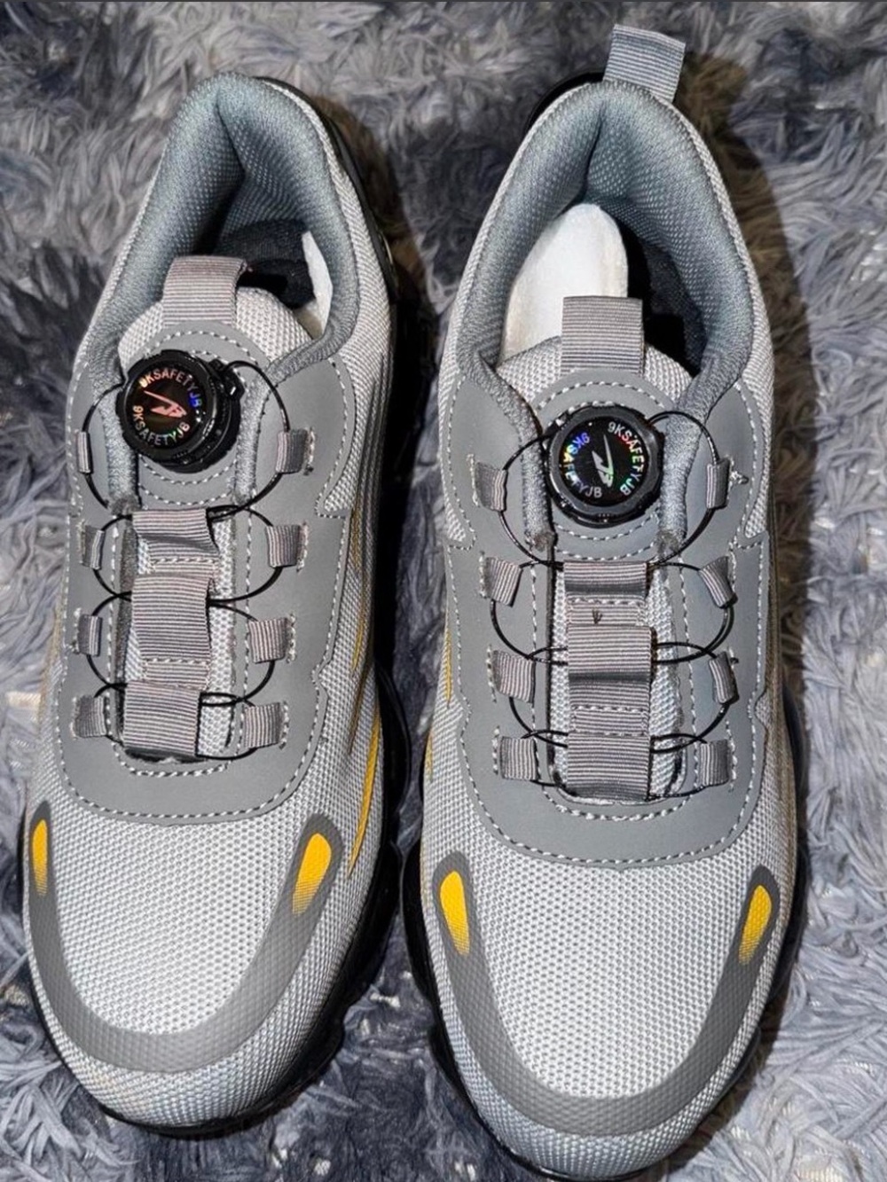 Men's Gray Athletic Sneakers with Yellow Accents